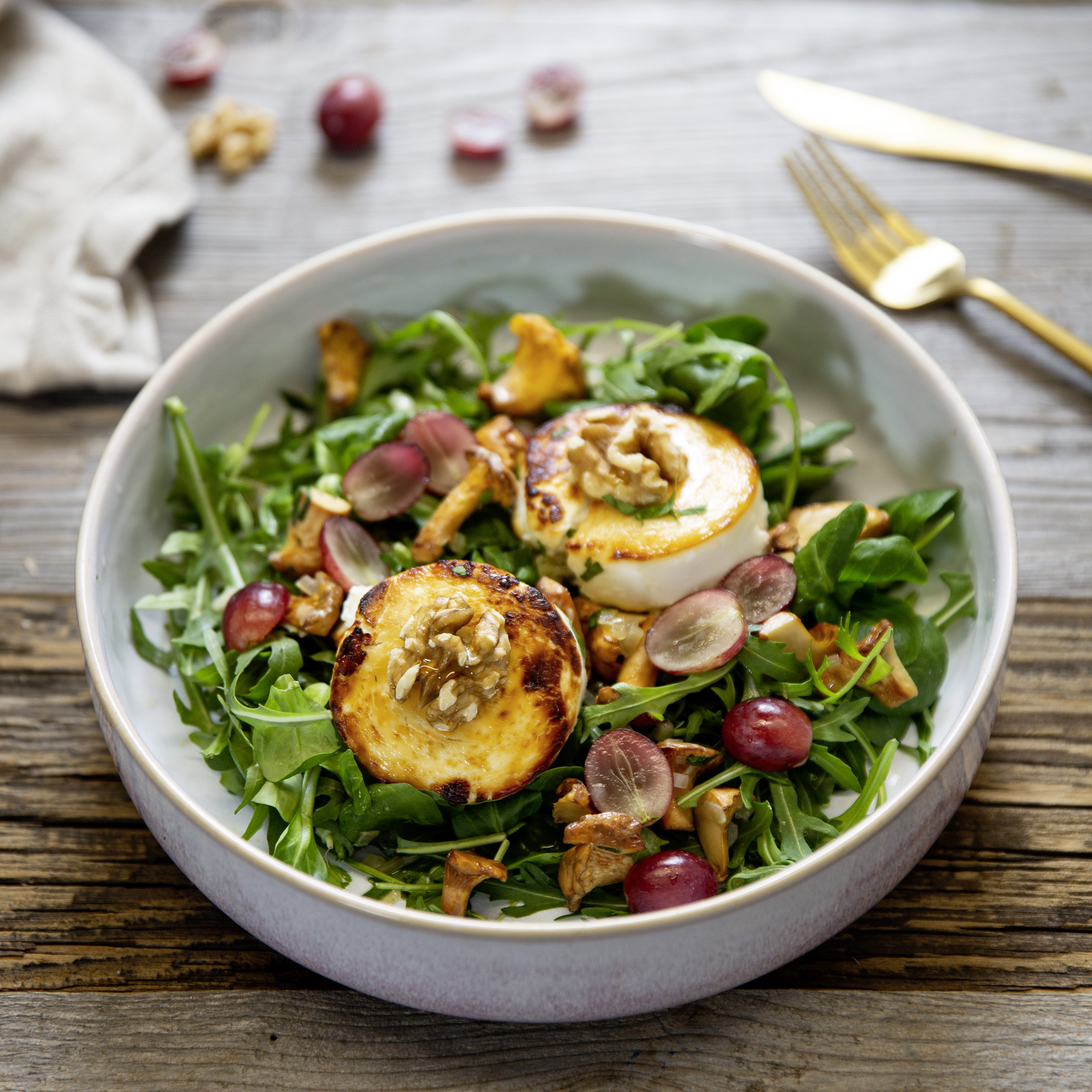 Feldsalat mit Pfifferlingen